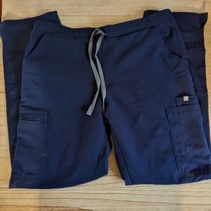 women's Figs scrub pants